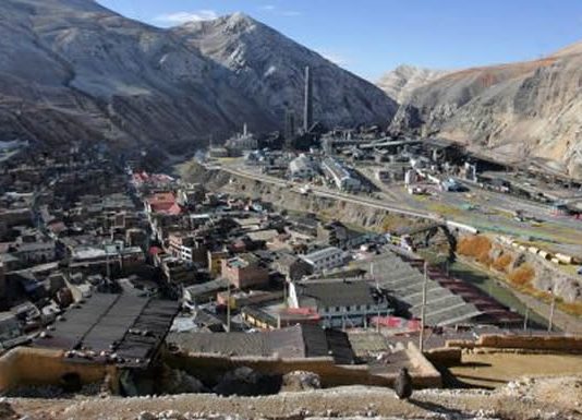 Plan económico de Perú inquieta a defensores del medio ambiente