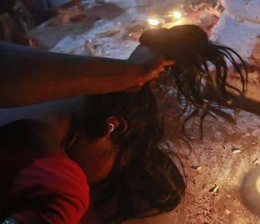Mujer muere por tortura en nombre de exorcismoMujer muere por tortura en nombre de exorcismo