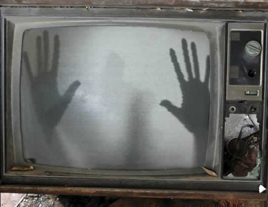 Estudio explora si los muertos pueden comunicarse a través de dispositivos electónicos