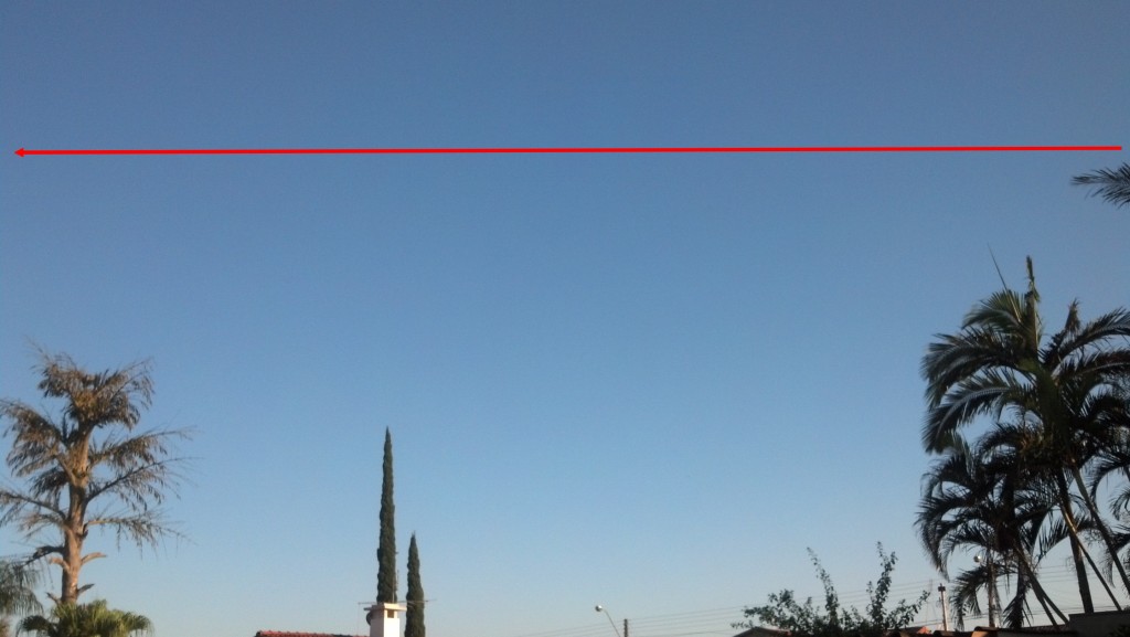 Imagen 7 La línea roja indica el movimiento realizado por el objeto desconocido. Crédito: Aquilino Cesar.