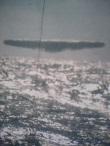 Imagen 11. Objeto desconocido fotografiado en el Ártico por el Submarino USS Trepang (SSN-674)
