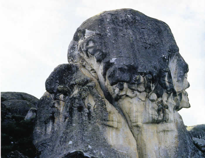 Estructura en la roca con forma de rostro. Marcahuasi.